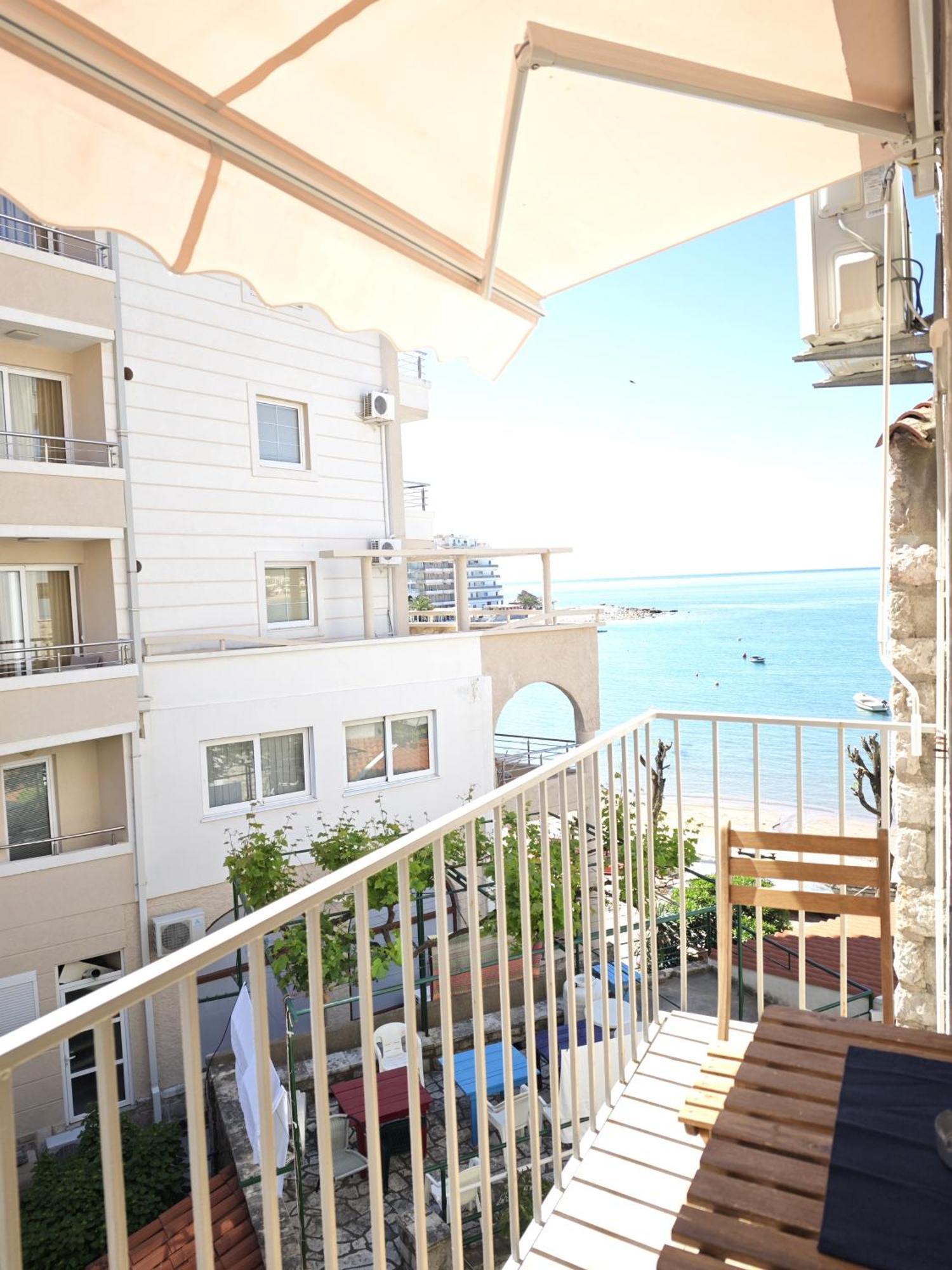 Fisherman House Apartments Rafailovici Luaran gambar